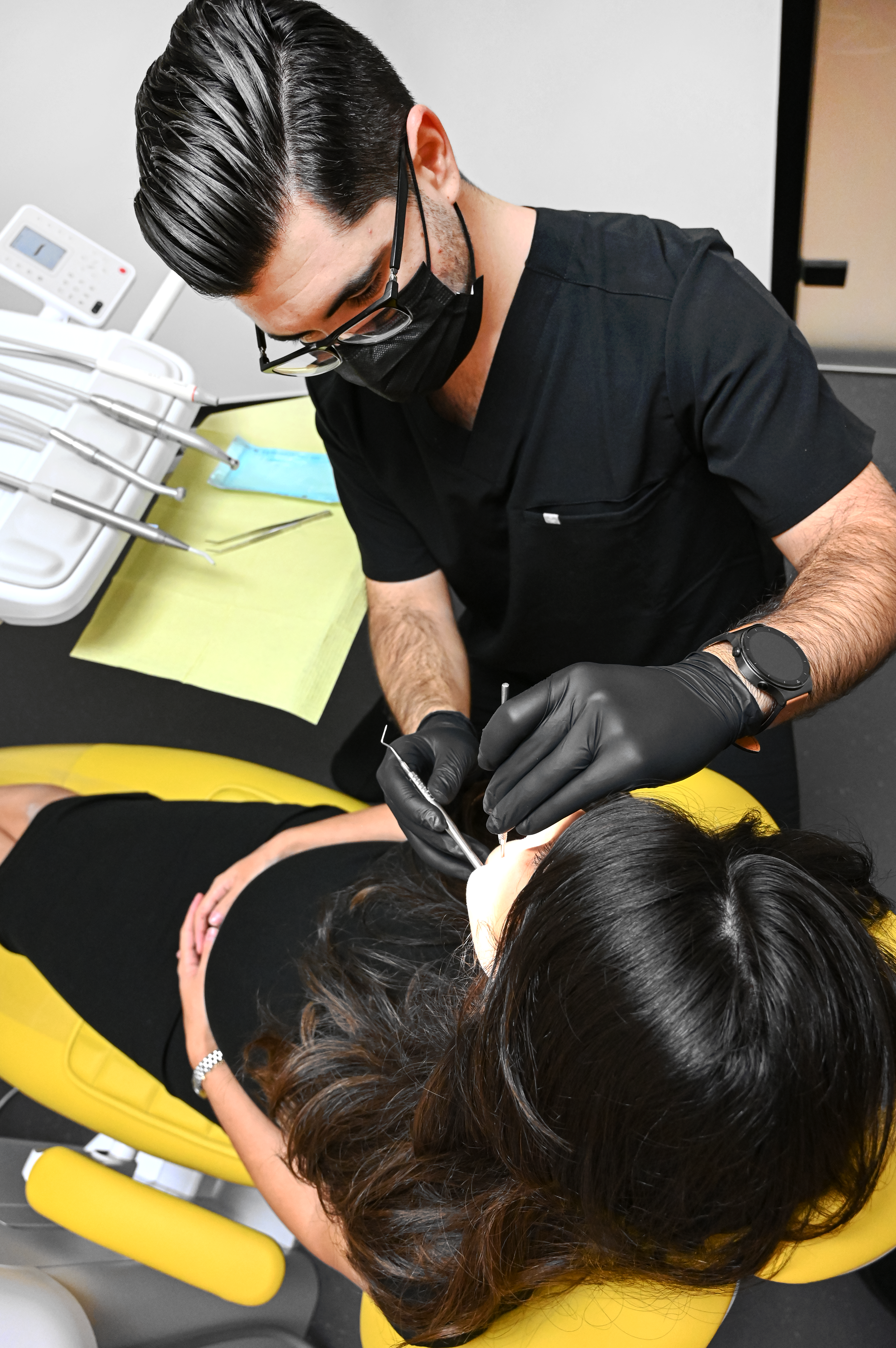 DENTEO fogászat - Dr. Darban Hamid - Smilezor Partner
