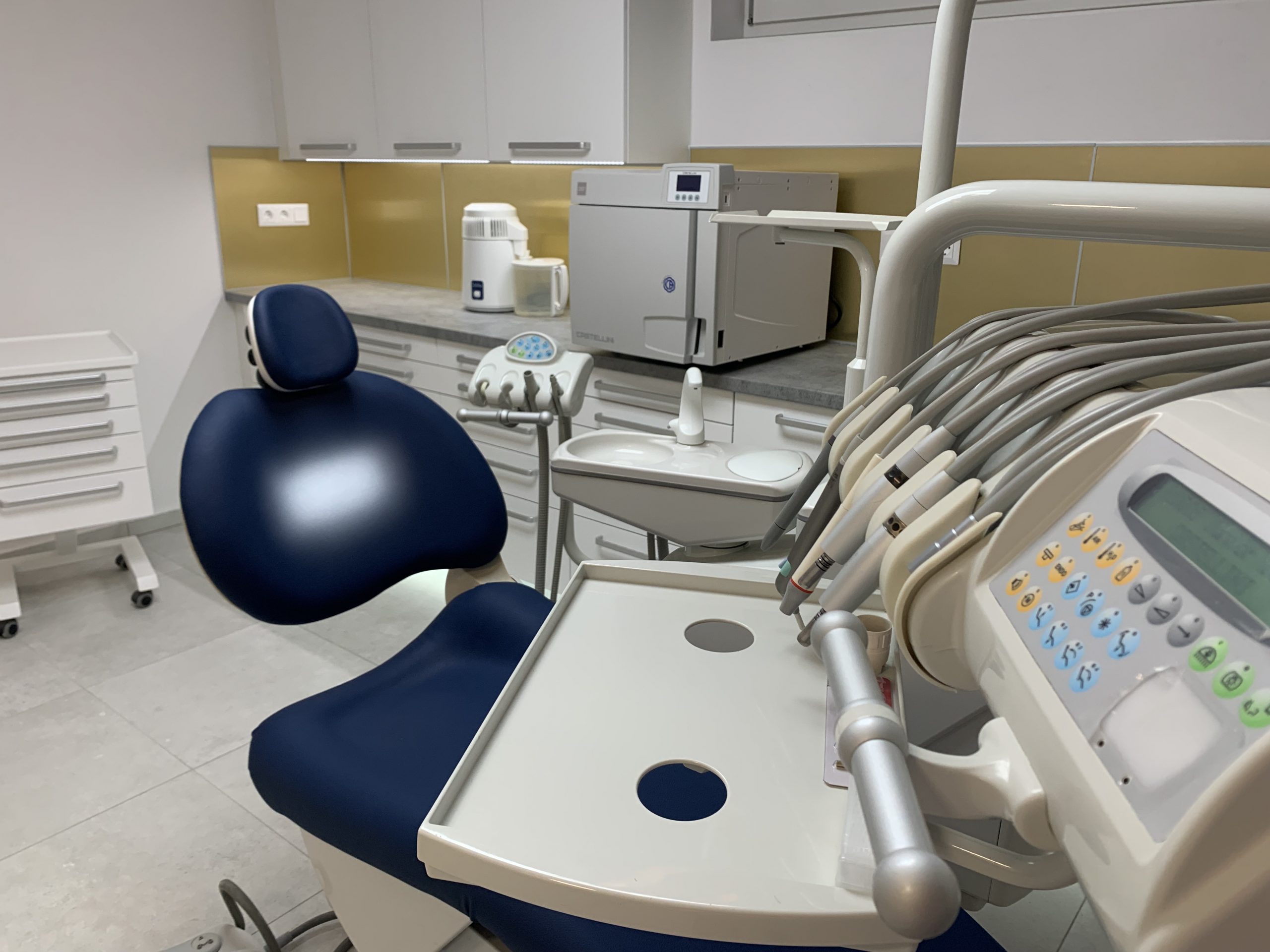 Dr. Smile 1